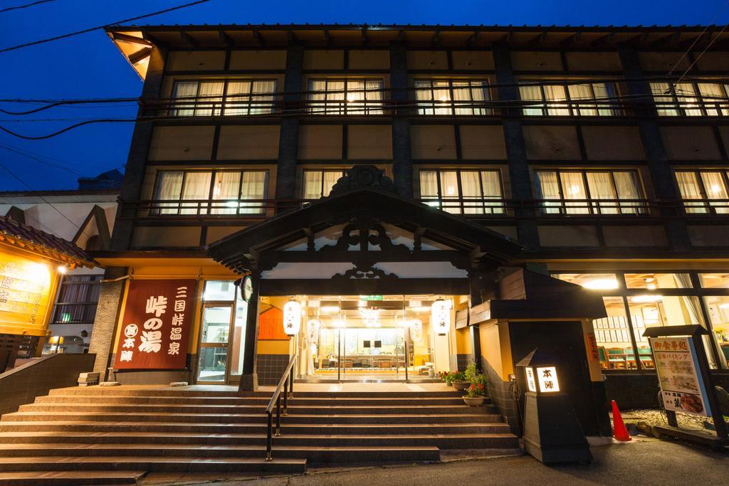 מלון יוזאווה Mikunitoge Onsen Oyado Honjin מראה חיצוני תמונה